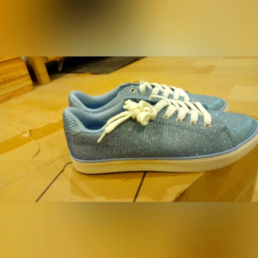 Sprox sneakers